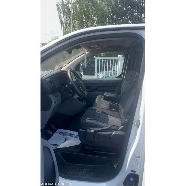 2022 Peugeot Expert-40321542