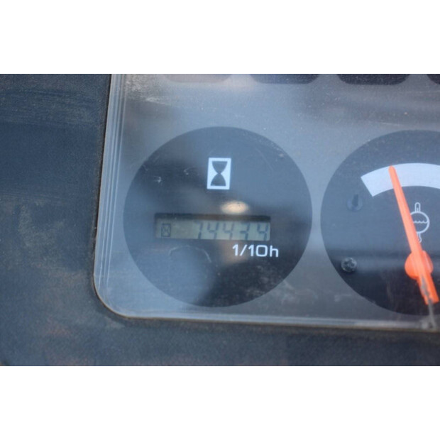 2000 NISSAN USD02A30PQ-40323741