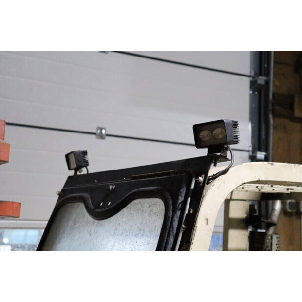 NISSAN EF02A20U-40323995