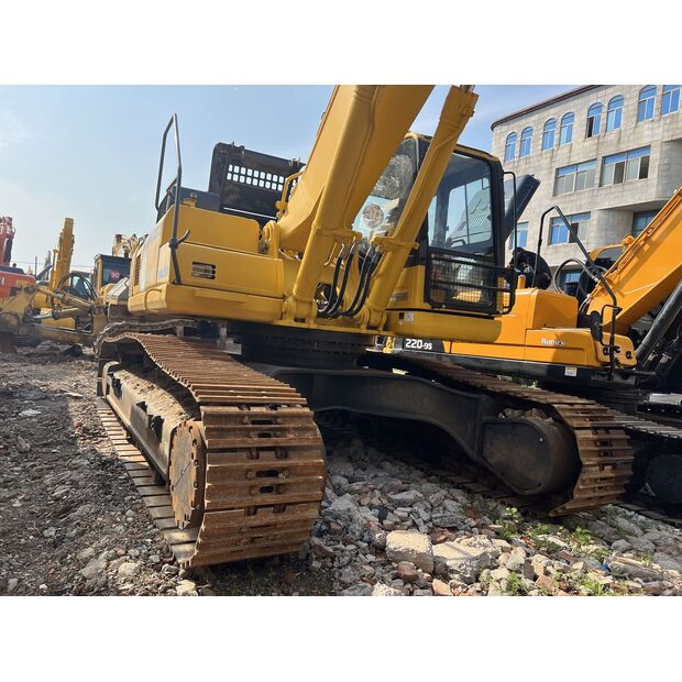 2021 Komatsu PC400-8R-40328324