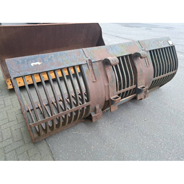 2003 Komatsu WA250-5H-40329114