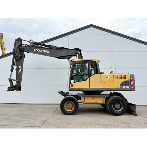 2011 Volvo EW180C-40350221