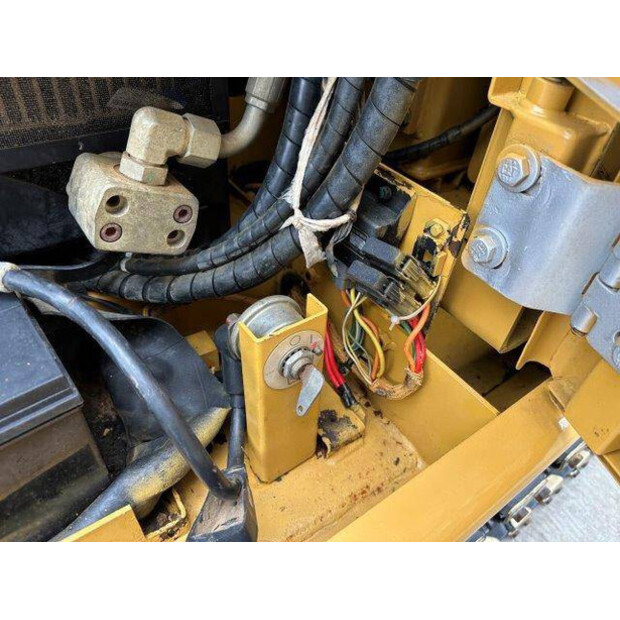 2018 Caterpillar 305.5E2-40353490