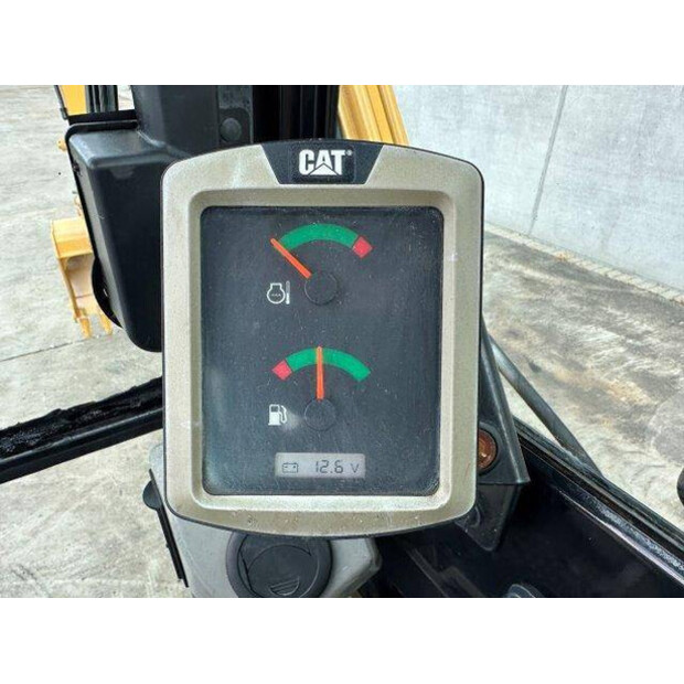 2018 Caterpillar 305.5E2-40353506
