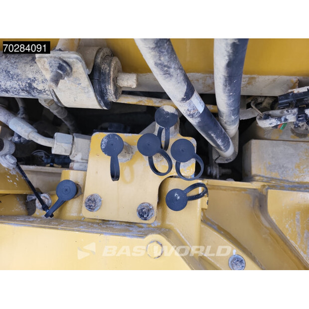 2017 كاتربيلر D6T-40354906