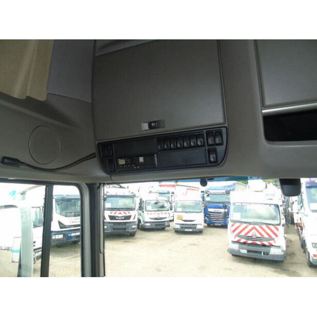 2012 داف XF 105.410-40368985