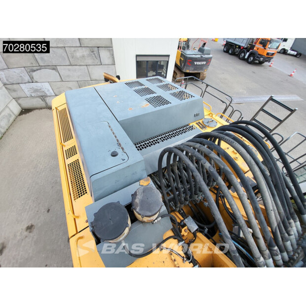 2011 ليبهير R974C-40370353