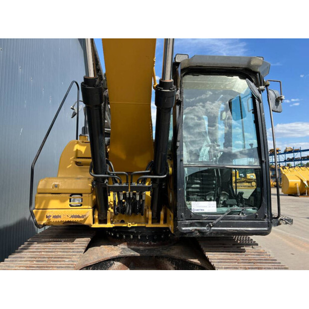 2010 كاتربيلر 323D LN-40384676