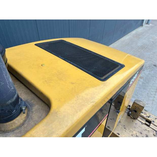 2000 Caterpillar 938G-40387773