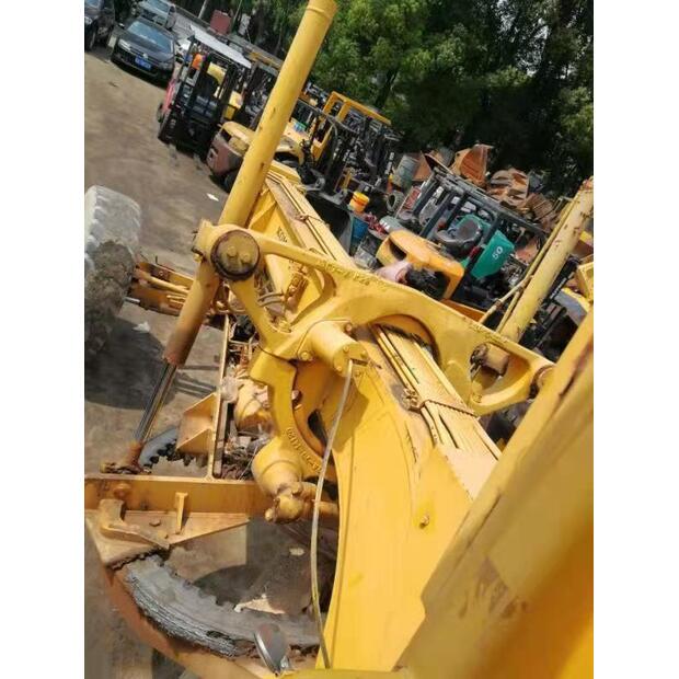 كوماتسو GD511A-40415960