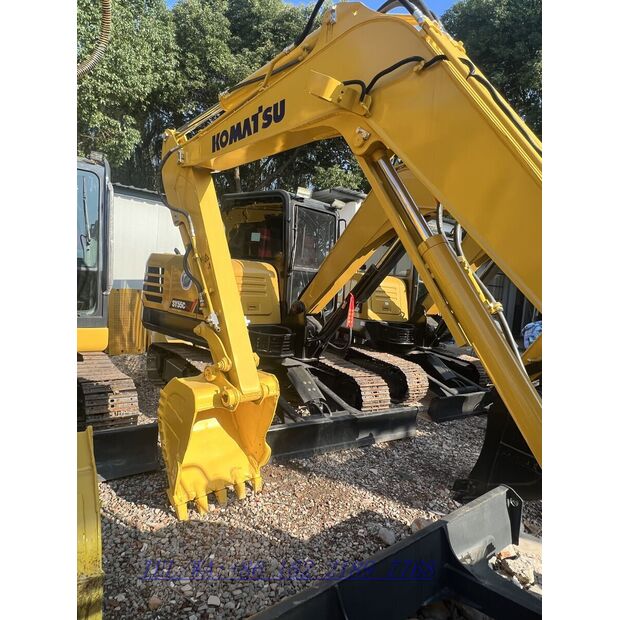 2021 Komatsu PC56-7-40437800