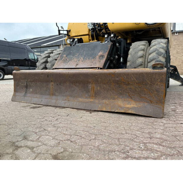 2010 Caterpillar M313D-40438207
