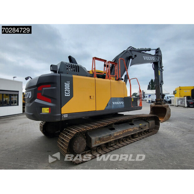 2020 فولفو EC200EL-40438289
