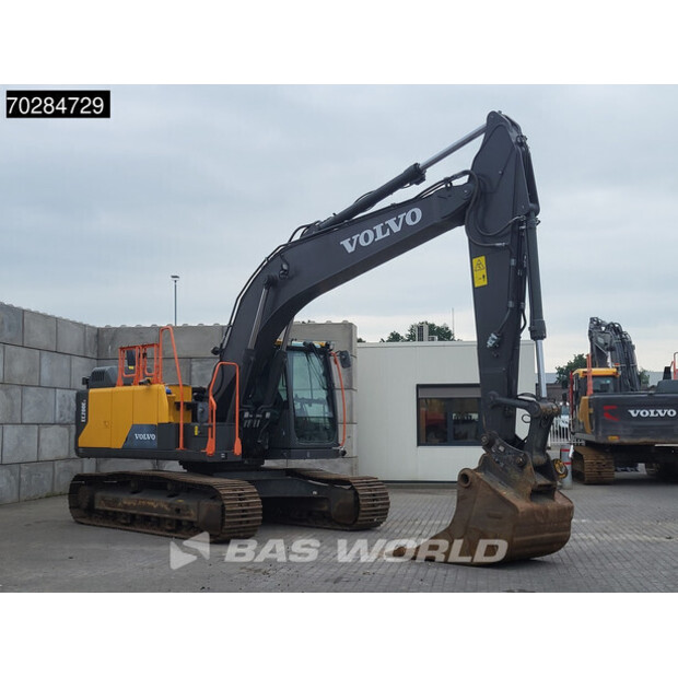 2020 فولفو EC200EL-40438290