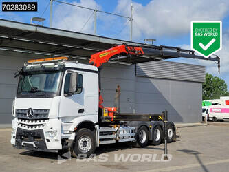 صورة ل شاحنات مع هوك 2015 مرسيدس بنز Actros 3245