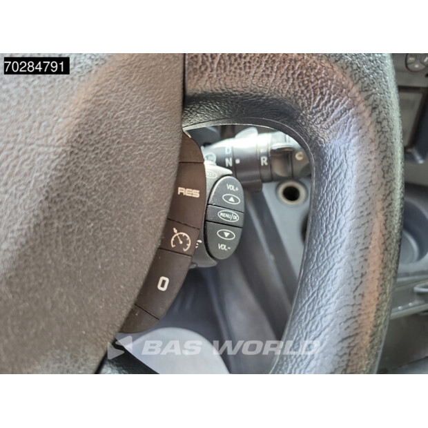 2014 Renault D240-40440808