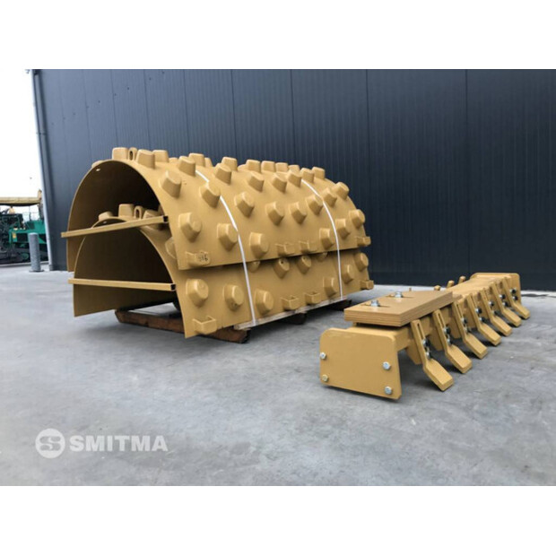 2025 Caterpillar CS533E-40456695