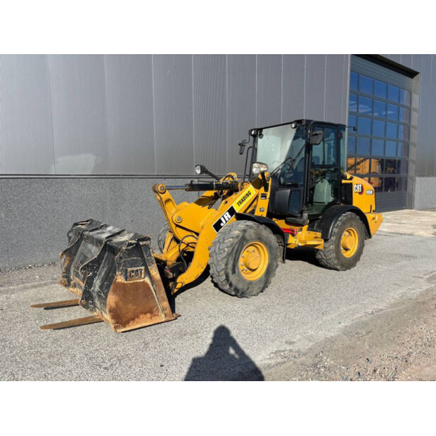 2019 Caterpillar 906M-40460945