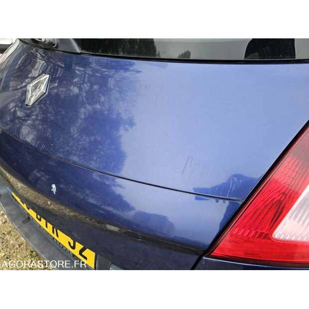 2003 رينو Megane-40476883
