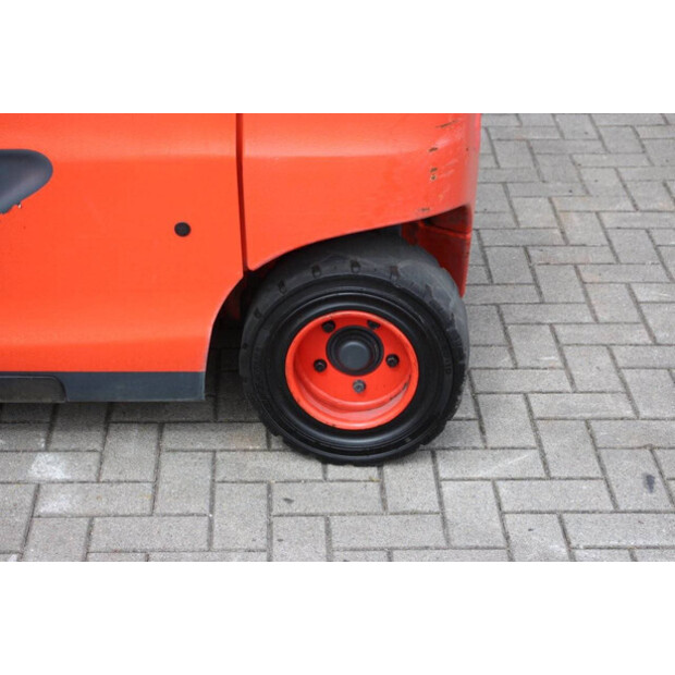 2020 Linde E25-01-40491669