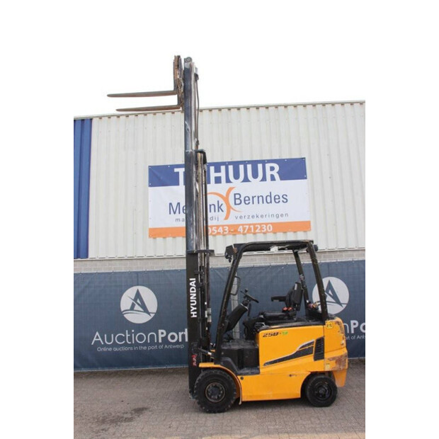 Hyundai 25B-9-40494386