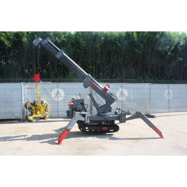 تاكوتشي TC205-40498255