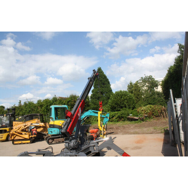 تاكوتشي TC205-40498258