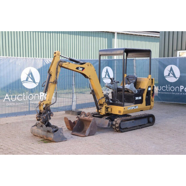 2012 Caterpillar 301.8C-40501629
