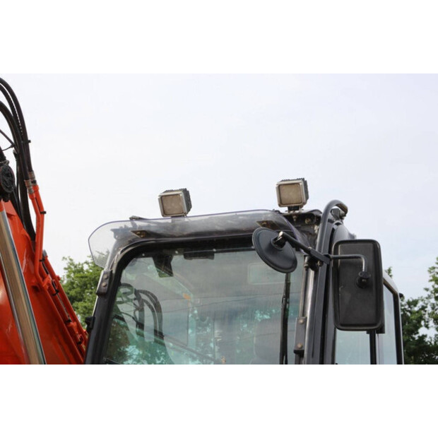 2016 Hitachi ZX140W-5B-40502179
