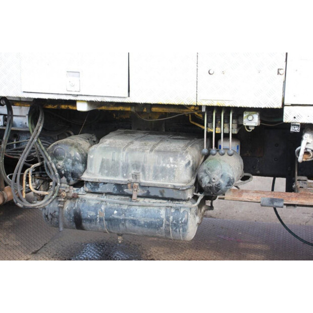 2020 Mercedes-Benz 2631-40502837