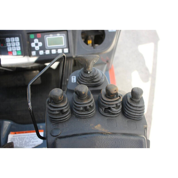 Toyota Traigo 15-40503503