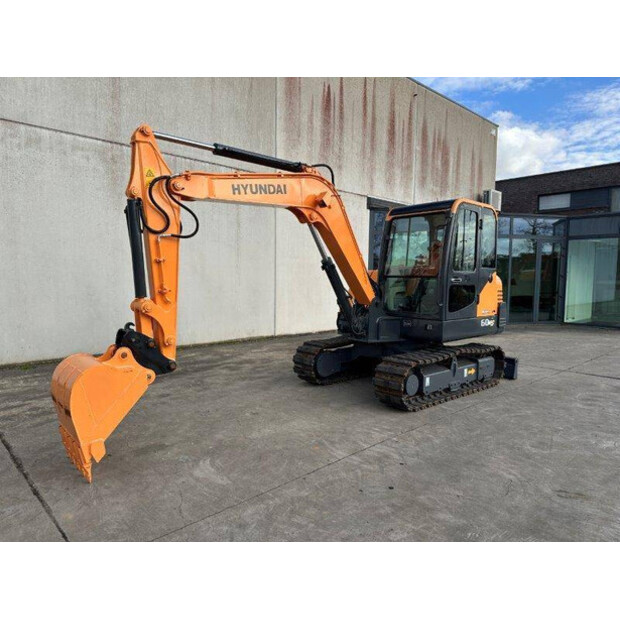 2019 Hyundai R60VS-40504300