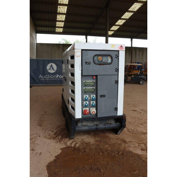 2011 Sdmo R90C3-40505831