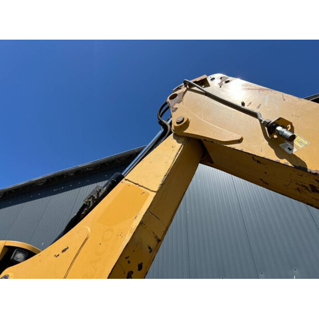 2011 Caterpillar 432E-40521711