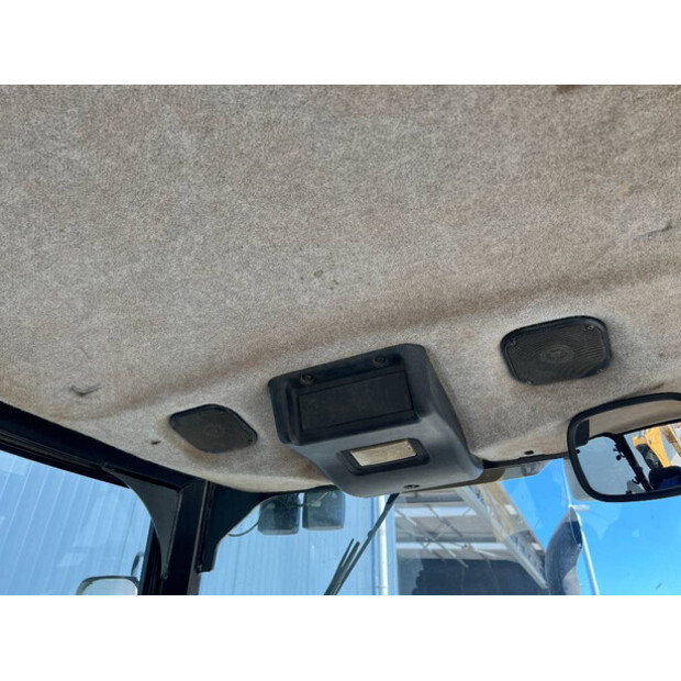 2011 Caterpillar 432E-40521739