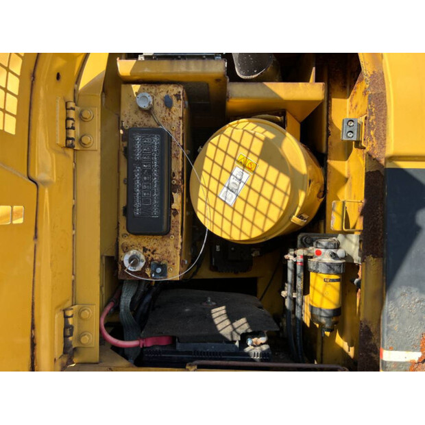 2005 Caterpillar 320CL-40553947
