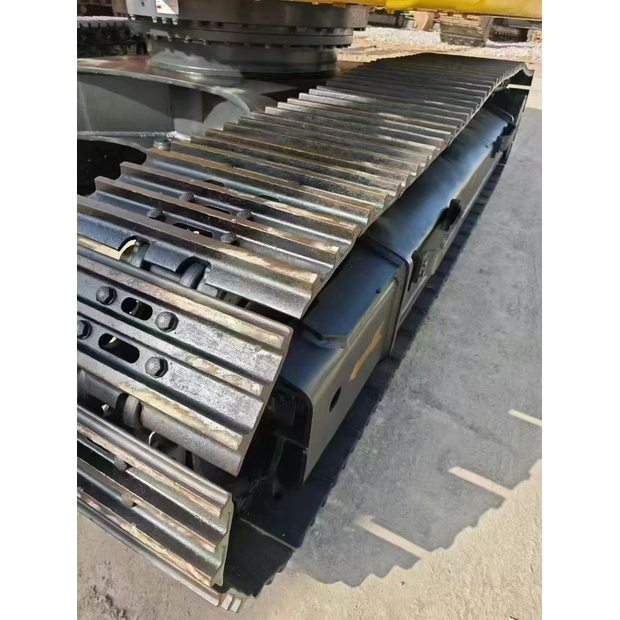 2023 كوماتسو PC400-40556583