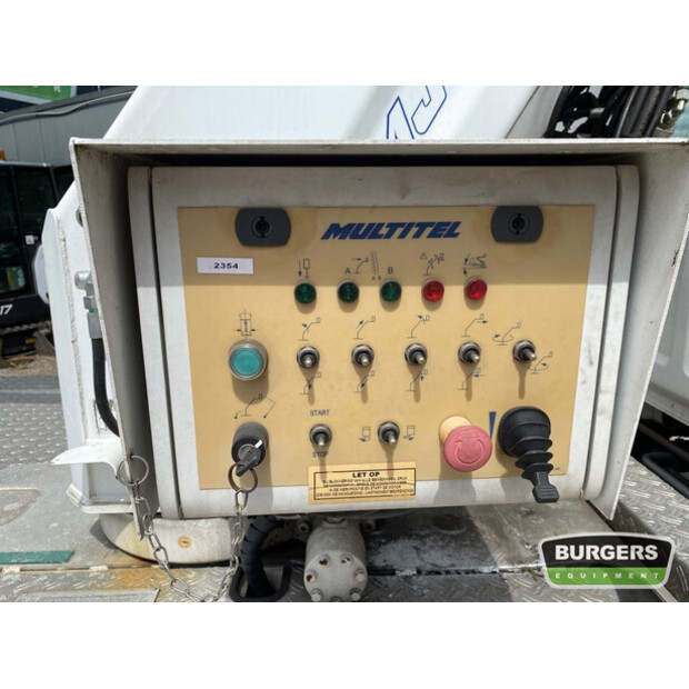 2016 NISSAN MJ 201-40558636
