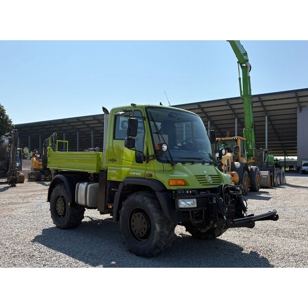 2006 Unimog U400-40565988