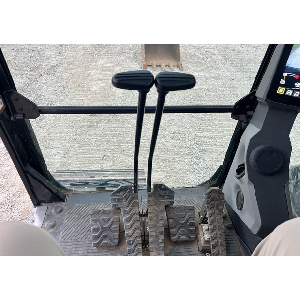 2021 Caterpillar 320GC-40576401