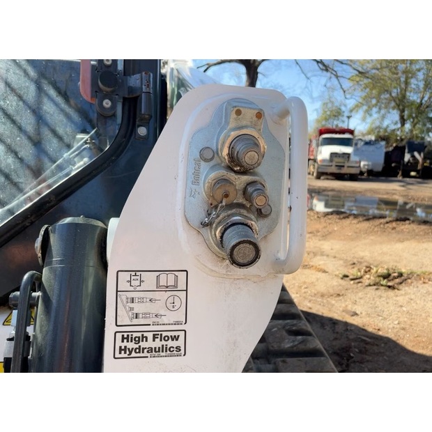 2023 BOBCAT T770-40576574