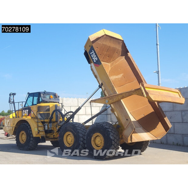 2016 Caterpillar 735C-40579512