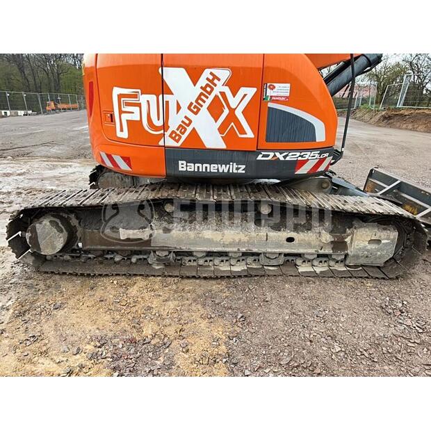 2018 Doosan DX235LCR-5-40584025