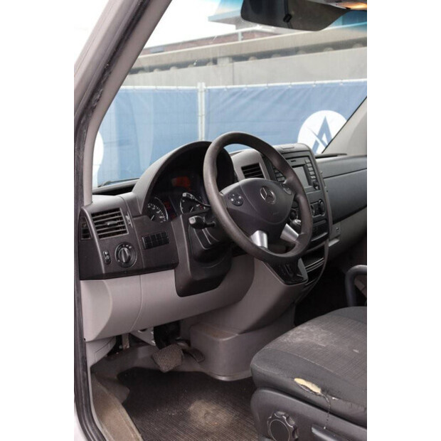 2017 Mercedes-Benz SPRINTER-40596798