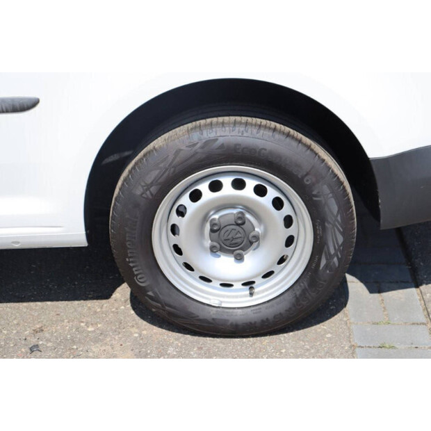 2020 Volkswagen Caddy Comfortline-40597706