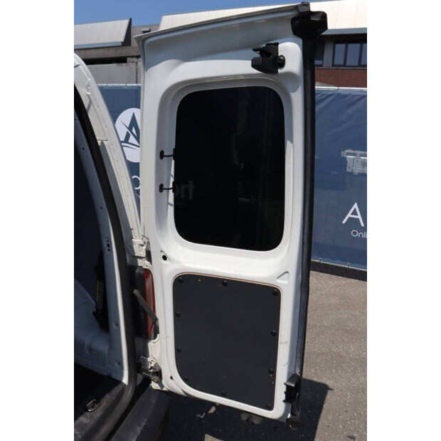 2020 Volkswagen Caddy Comfortline-40597730