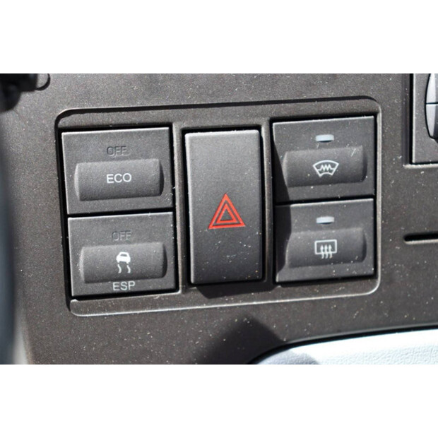 2012 Ford Tourneo-40598071