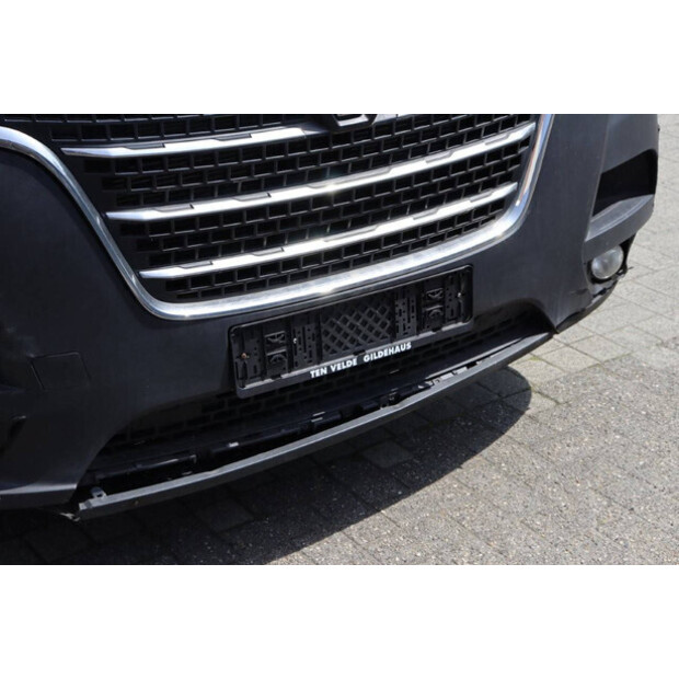 2020 Renault Master-40598158
