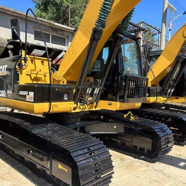 2024 Caterpillar 320D-40603171