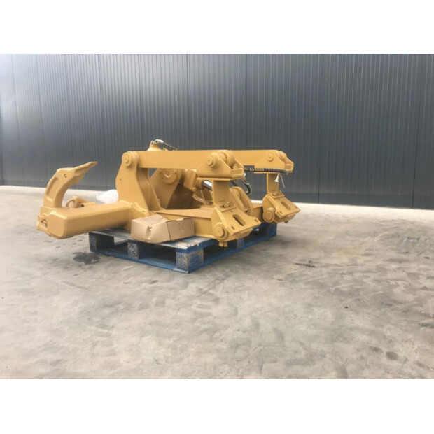 2025 Caterpillar D4 NG-40604915